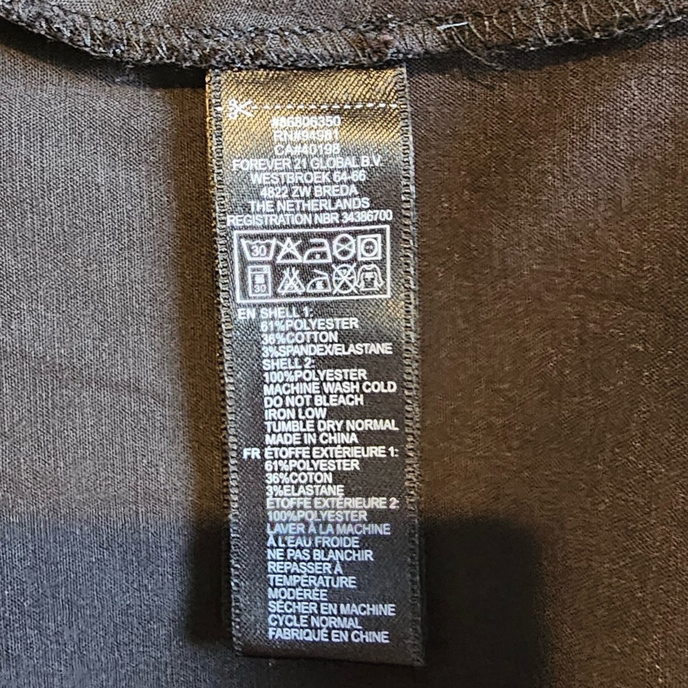 Forever 21 Black Long Strapless Shirt - Picture 3 of 5